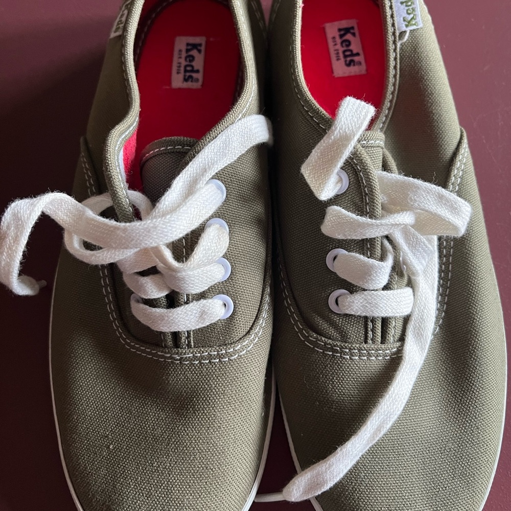 Women’s Keds canvas sneakers